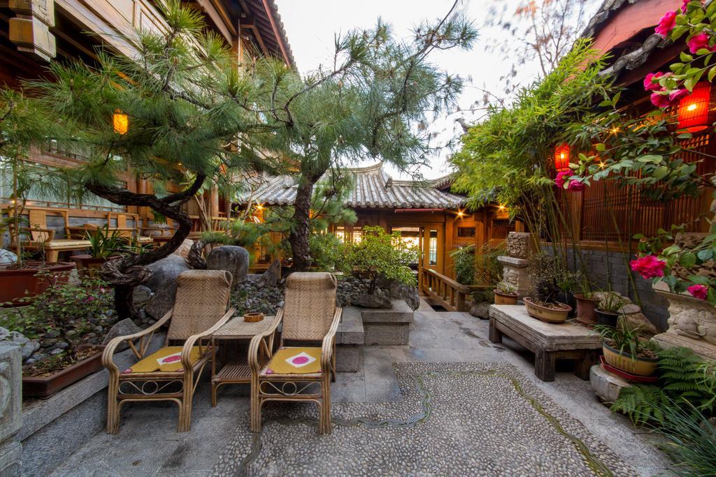 Lijiang Zen Garden Hotel - Lion Hill Yard Exterior photo